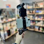 Kit completo para creadores Micrófono + trípode + luz + control Bluetooth