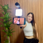 Kit completo para creadores Micrófono + trípode + luz + control Bluetooth